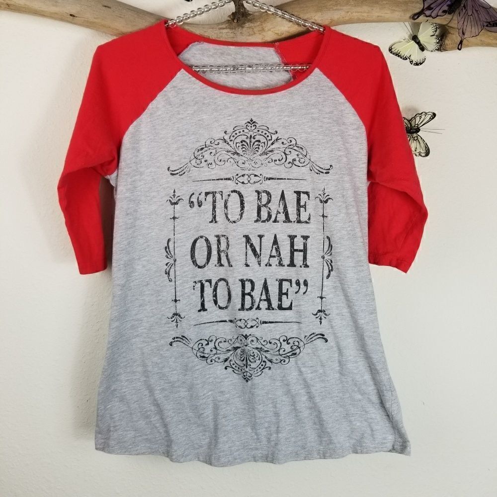 Raglan sleeve baseball 3/4 sleeve top